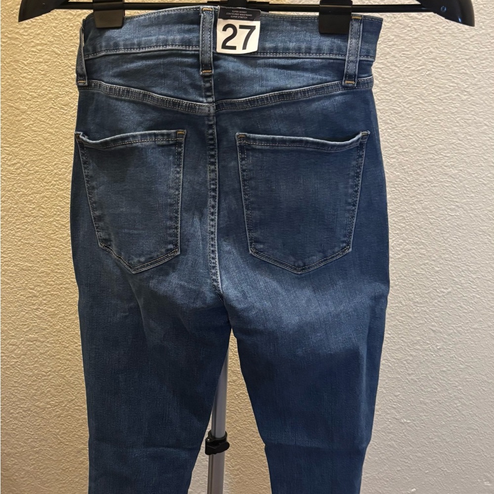 GAP Women's high rise Skinny Jeans